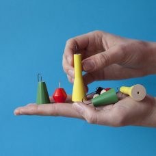 JaneSedgwick_TokenEarrings_Photo_Zuza_Grubecka