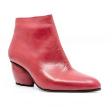 Annelieke van Halen CB Netherlands