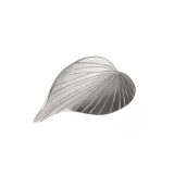 silver-leaf-tie-tack-stud-lapel-pin-hand-engraved-deburca-design-hi-res